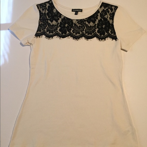 Express Tops - Express lace tee